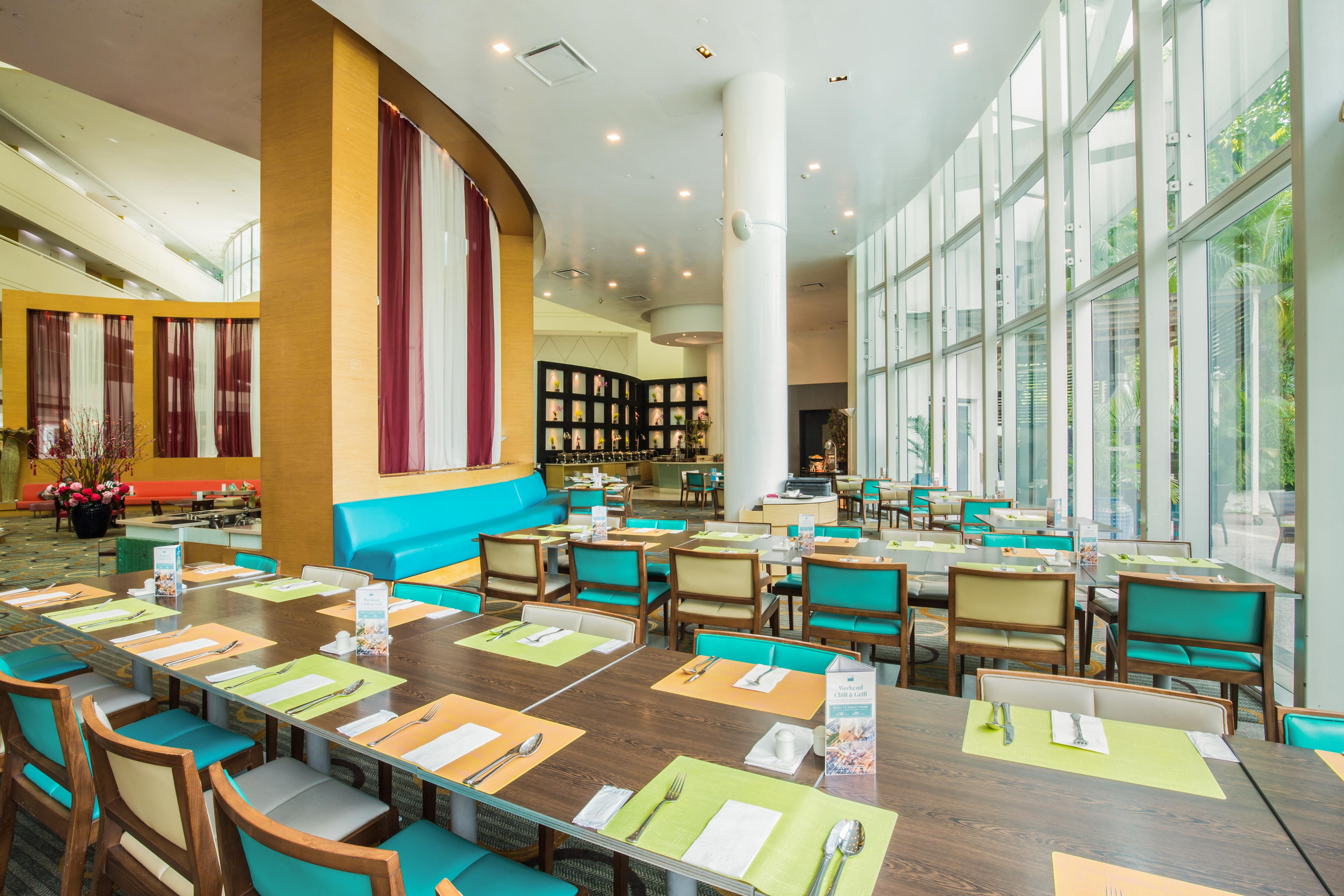 Khách sạn Village Changi By Far East Hospitality 4*